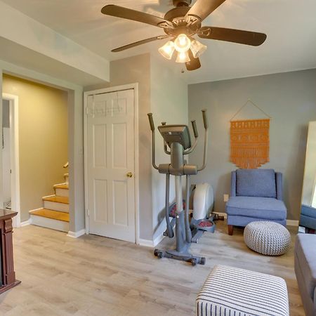 Villa Modern Birmingham Escape With Yard And Fire Pit! Extérieur photo